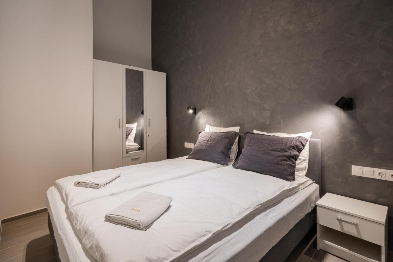 K10 - Kazinczy Street Heritage Suite - Best Location By Bqa Boedapest Buitenkant foto