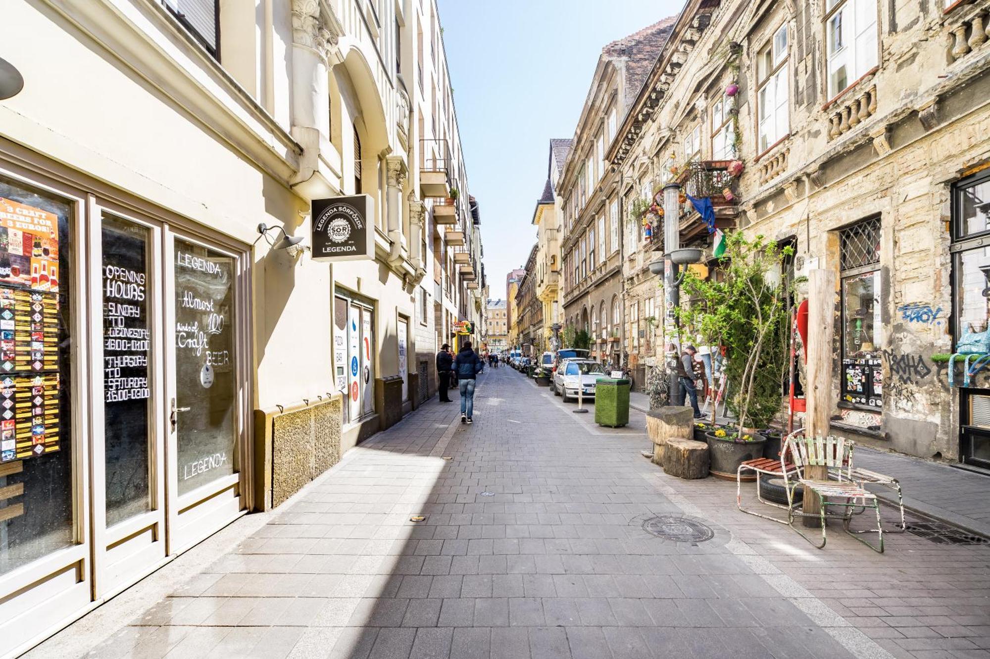 K10 - Kazinczy Street Heritage Suite - Best Location By Bqa Boedapest Buitenkant foto